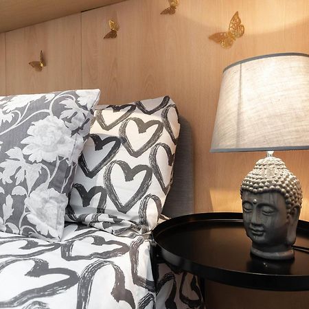 15 Min Centro E Stazione Ferroviaria Apartment Генуа Екстериор снимка