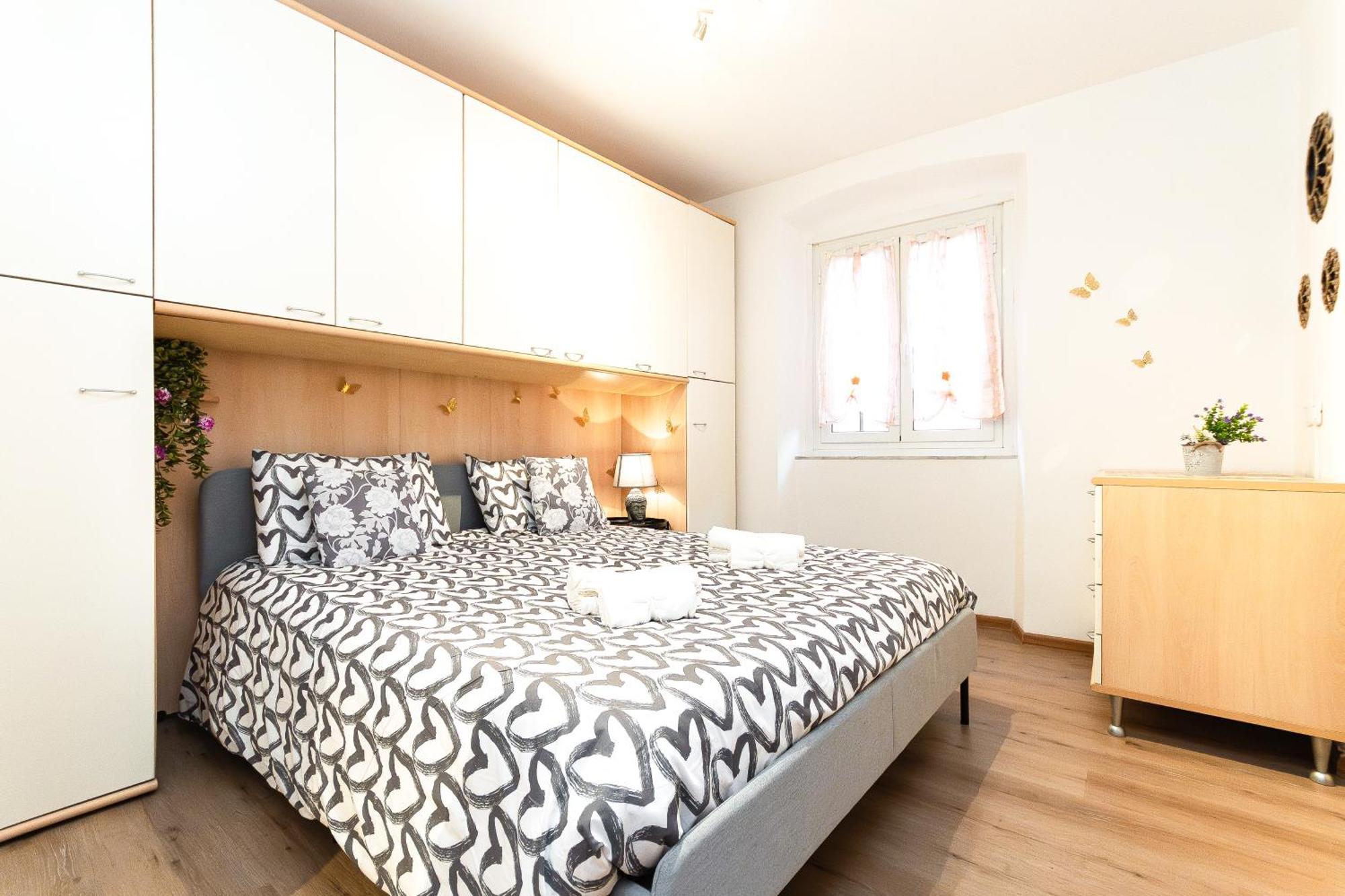 15 Min Centro E Stazione Ferroviaria Apartment Генуа Екстериор снимка